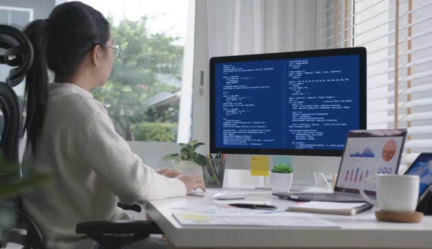 湘潭小程序开发：什么是 cURL 命令？