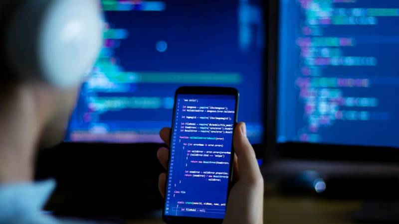 提速增效：Python如何助力成都小程序开发公司缩短企业应用上市周期？
